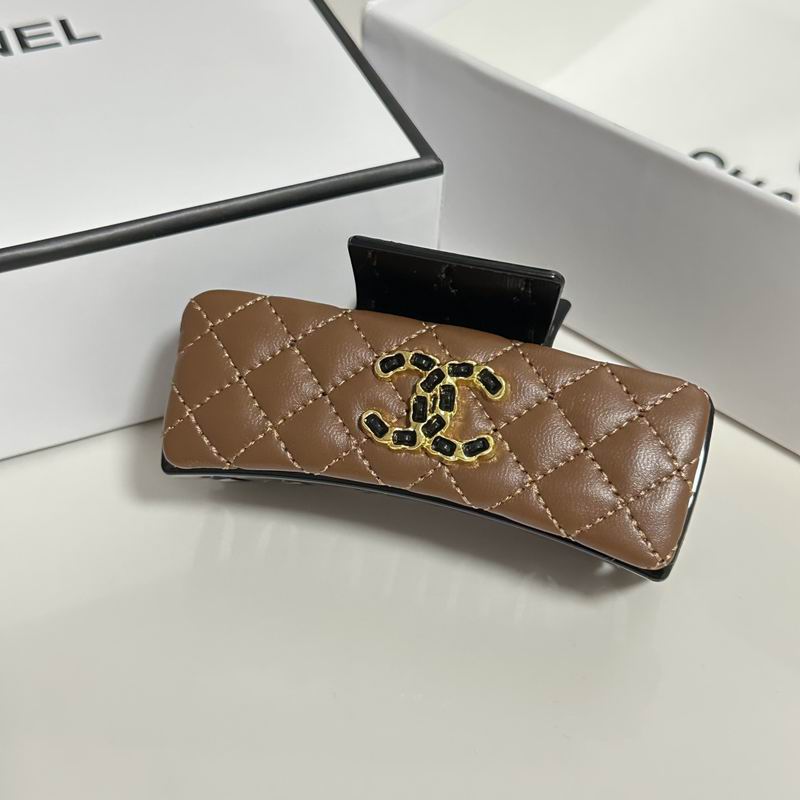 Chanel Hair Grab Clip hh (95)
