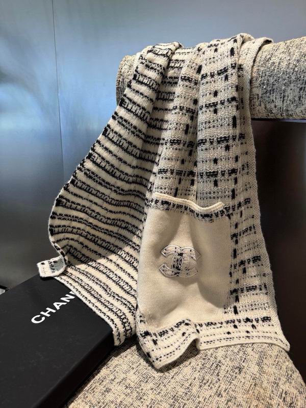 Chanel Scarf 30X180cm E07 (3)