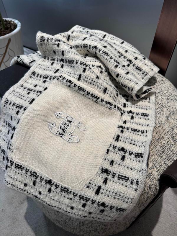 Chanel Scarf 30X180cm E07 (7)