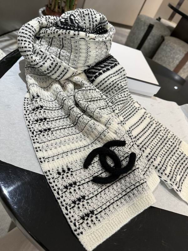 Chanel Scarf 30X185cm E15 (3)