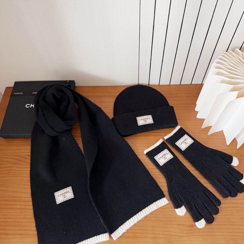 Chanel Scarf Hat Gloves (130)