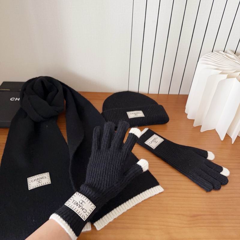 Chanel Scarf Hat Gloves (133)