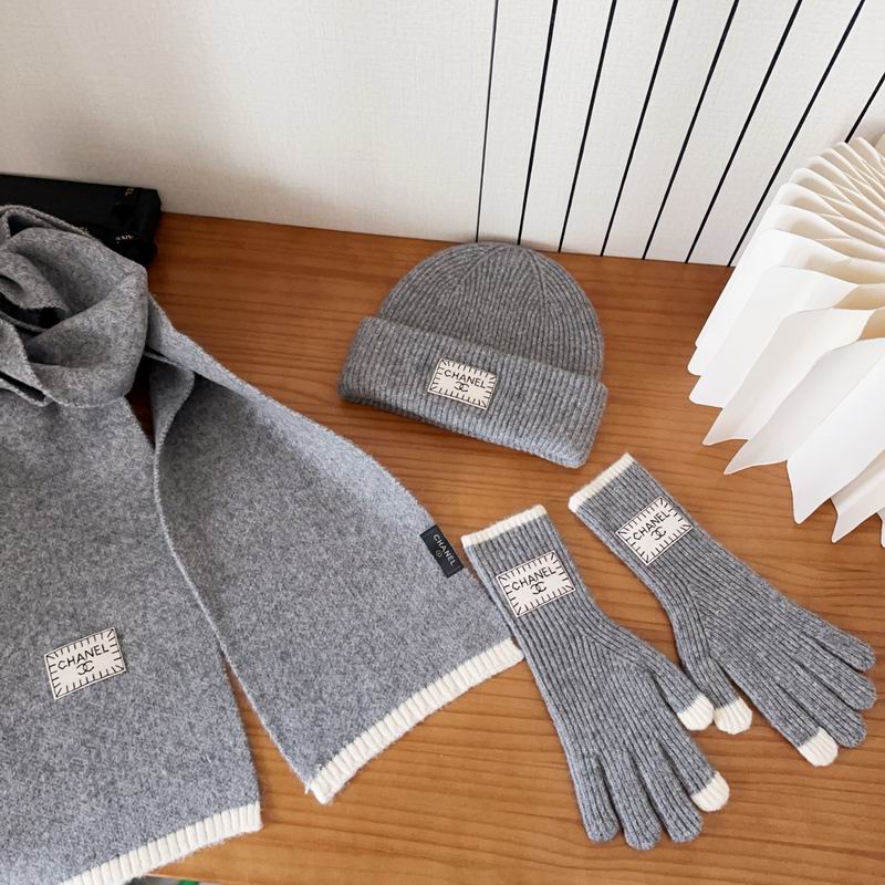 Chanel Scarf Hat Gloves (140)