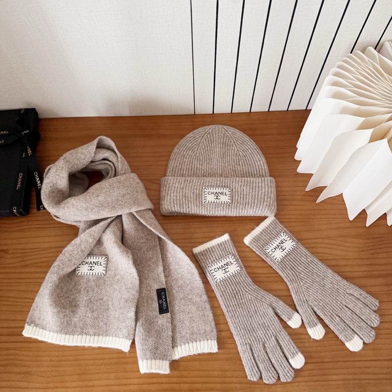 Chanel Scarf Hat Gloves (156)