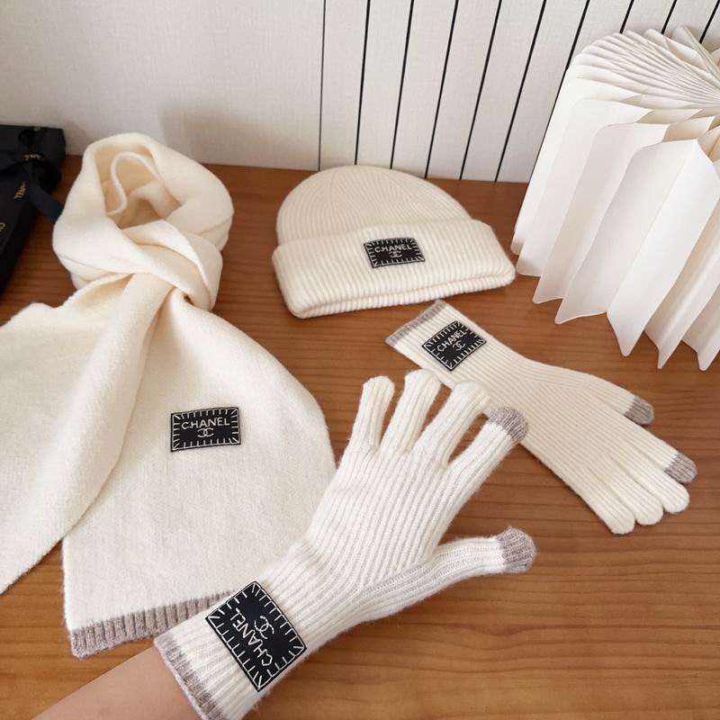 Chanel Scarf Hat Gloves (170)