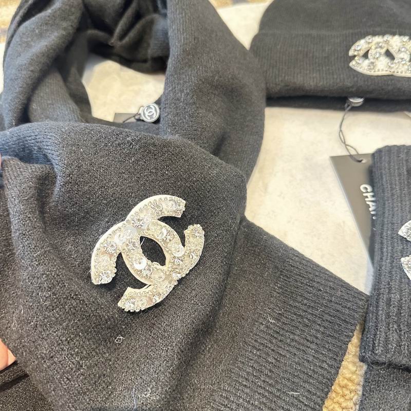 Chanel Scarf Hat gloves (11)