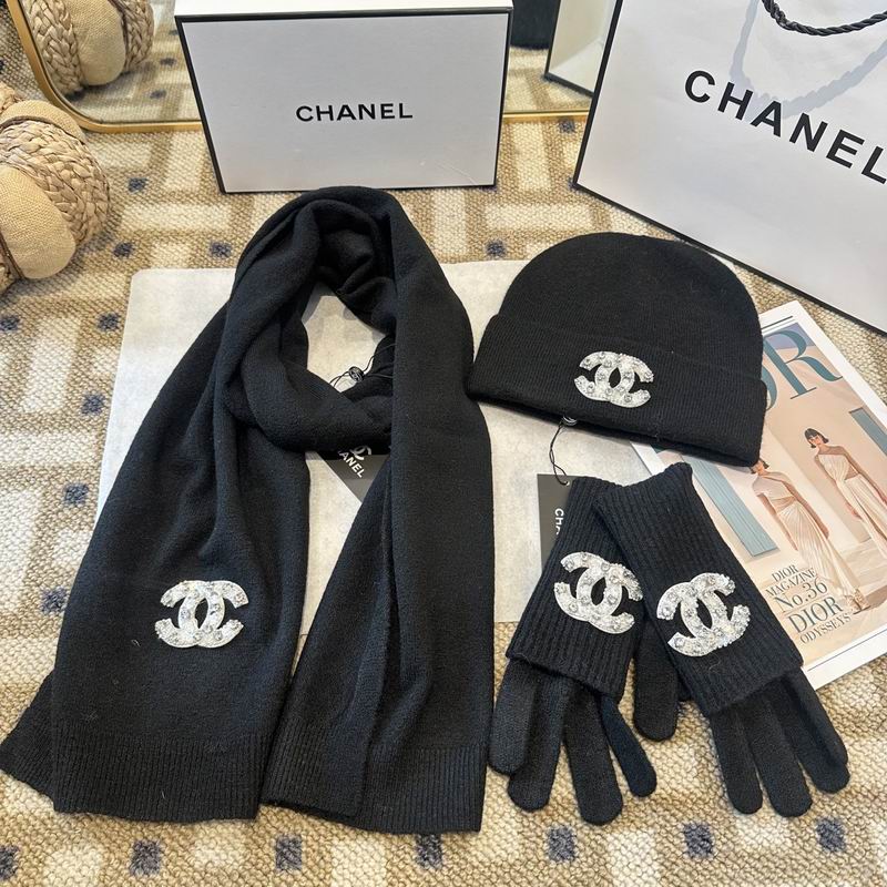 Chanel Scarf Hat gloves (13)