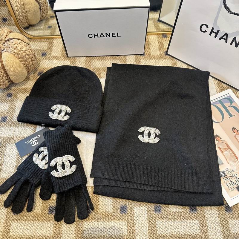 Chanel Scarf Hat gloves (17)