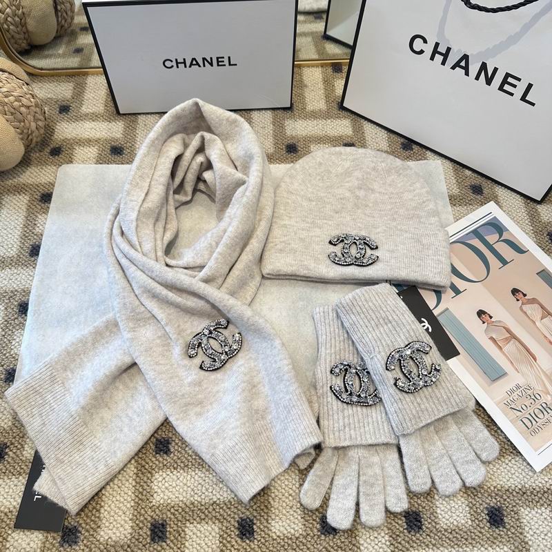 Chanel Scarf Hat gloves (21)