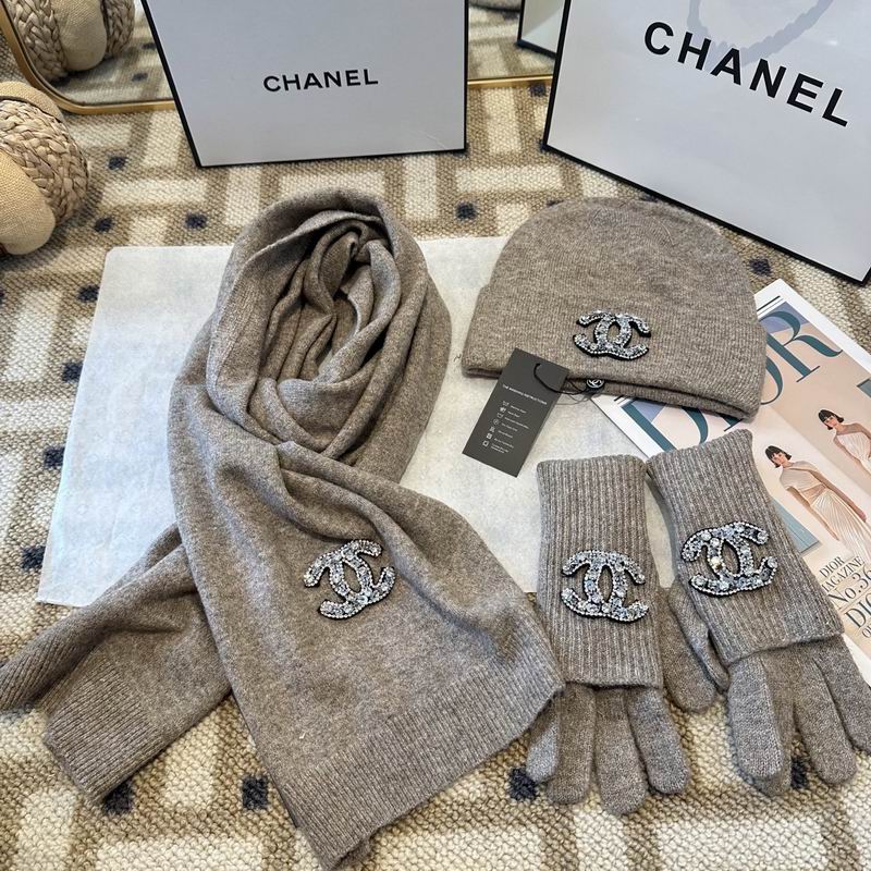 Chanel Scarf Hat gloves (29)