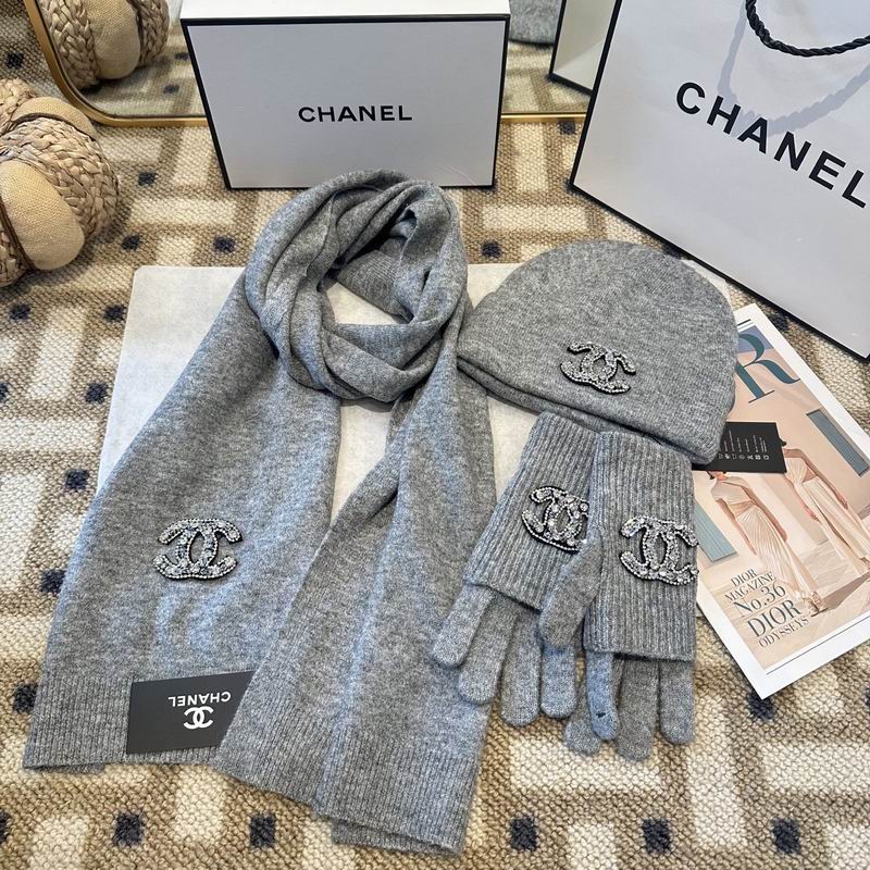 Chanel Scarf Hat gloves (3)