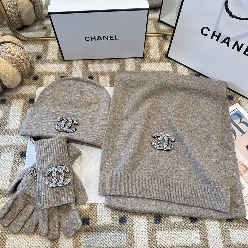 Chanel Scarf Hat gloves (35)