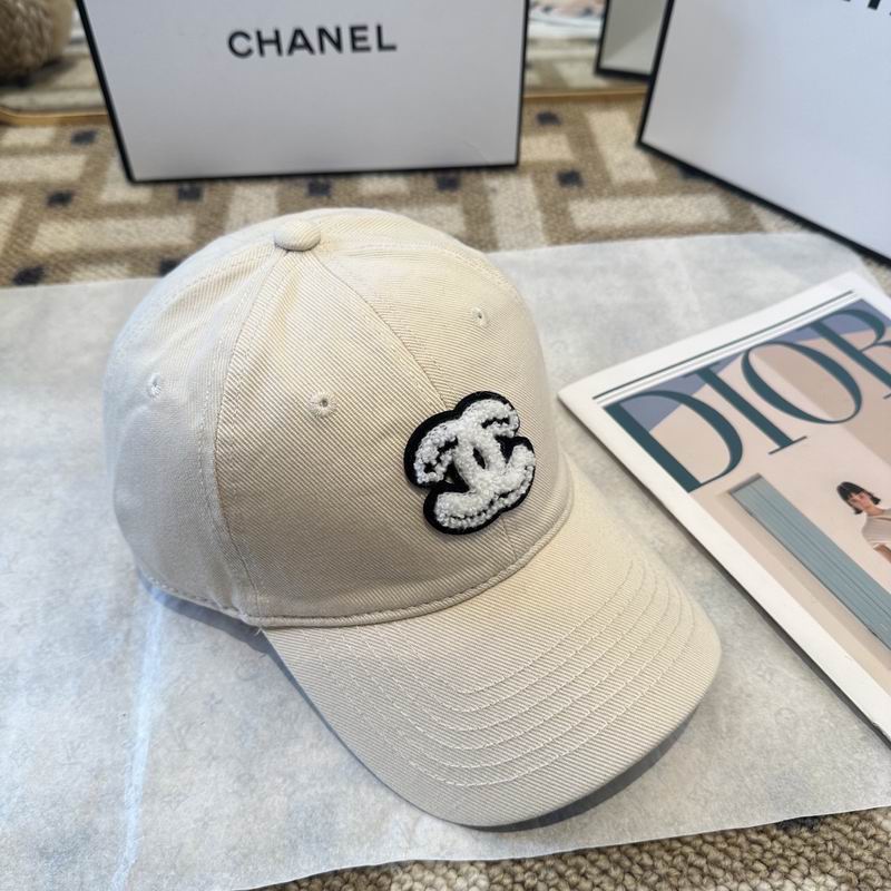 Chanel cap (111)