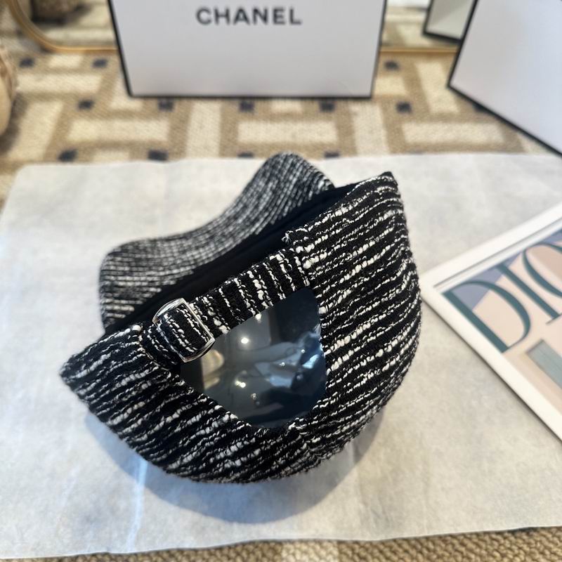 Chanel cap (115)