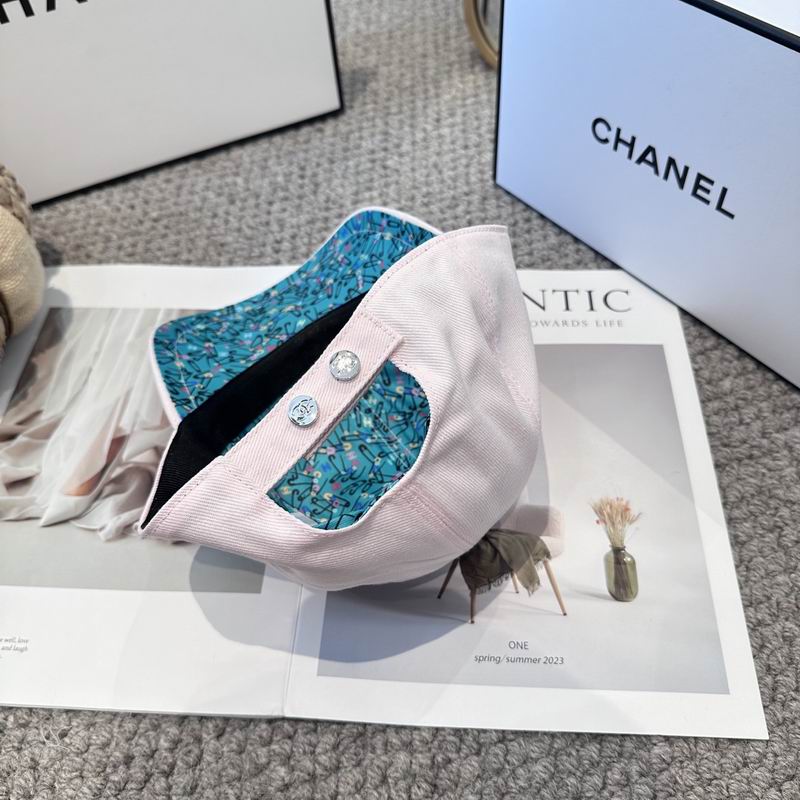 Chanel cap (1157)