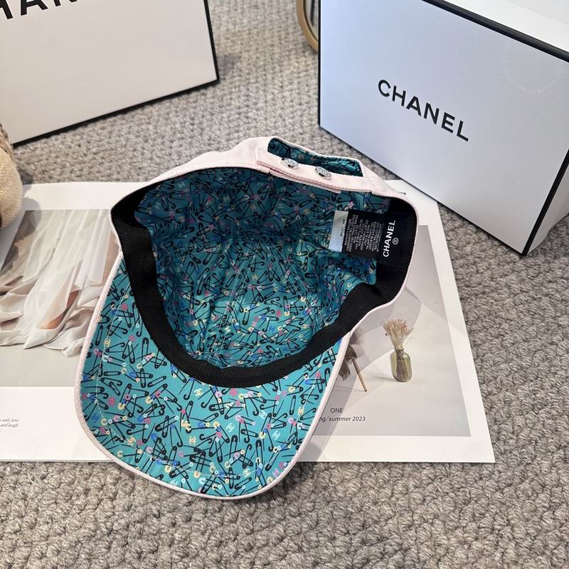 Chanel cap (1158)