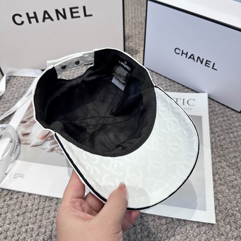 Chanel cap (1219)