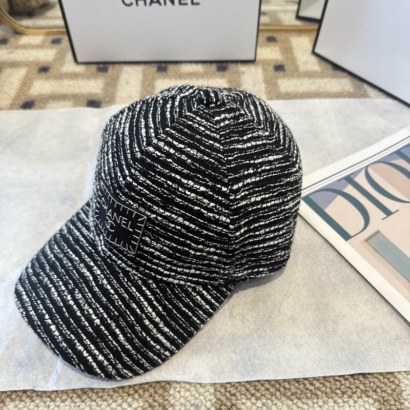 Chanel cap (122)