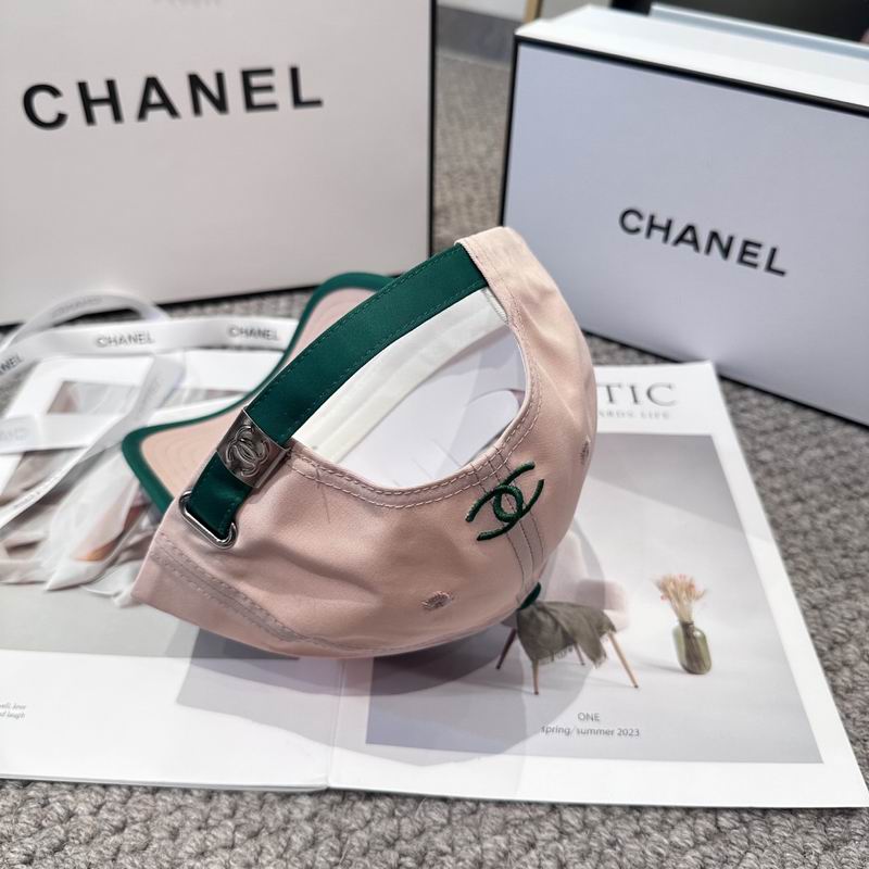 Chanel cap (1229)