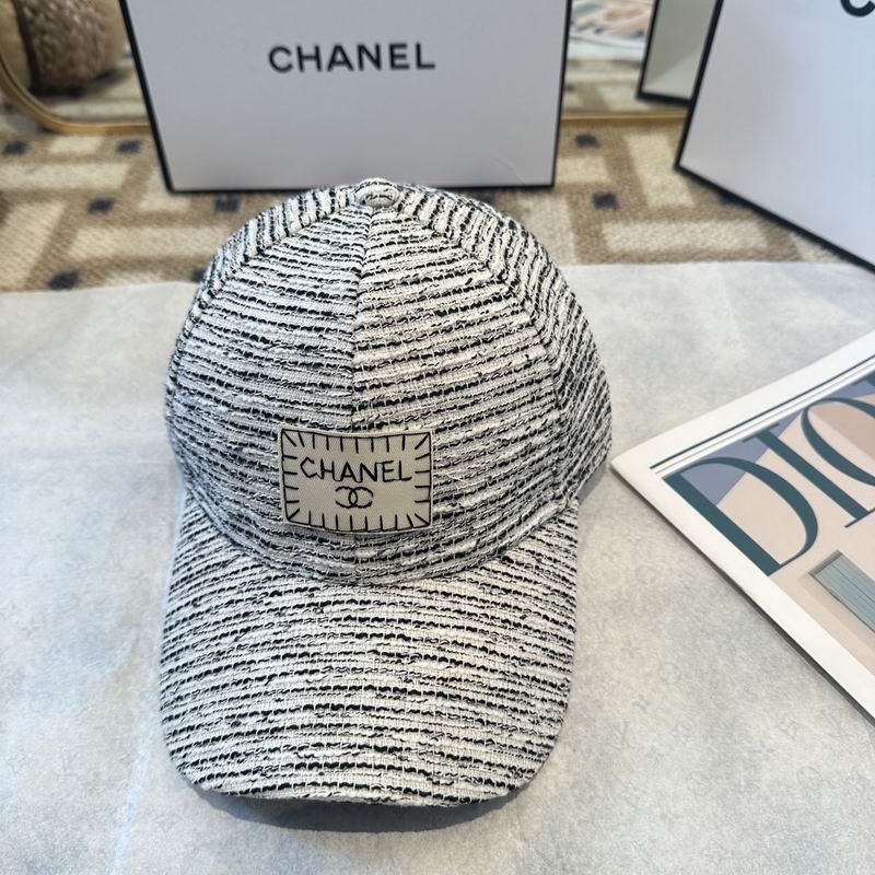 Chanel cap (132)