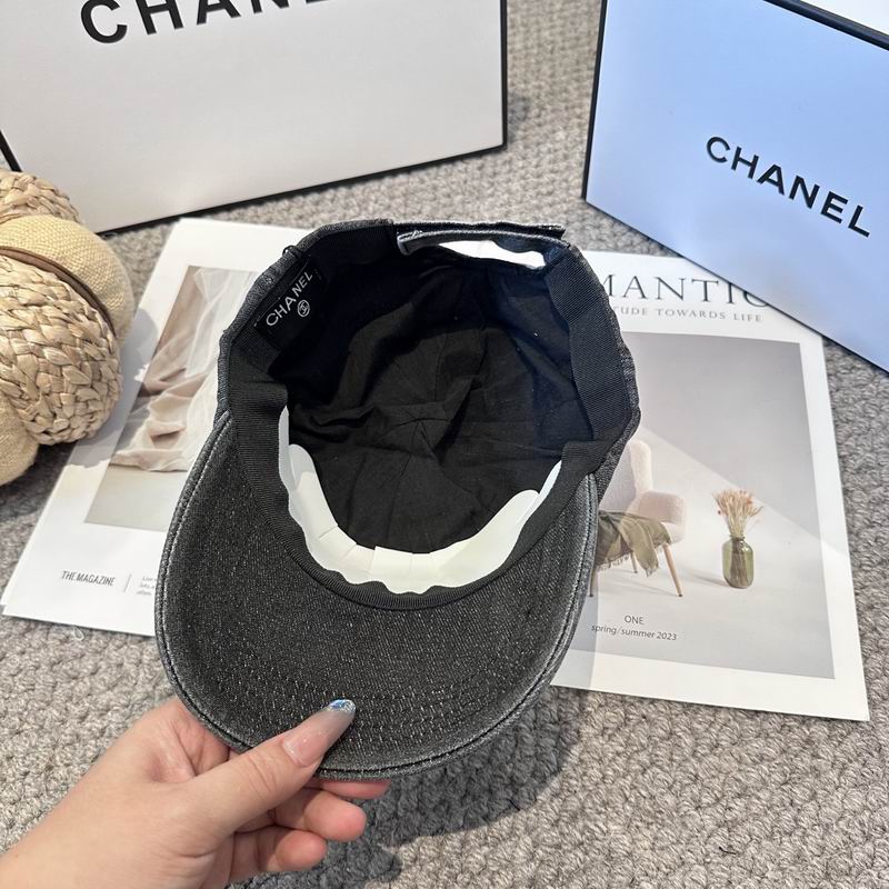 Chanel cap (1325)