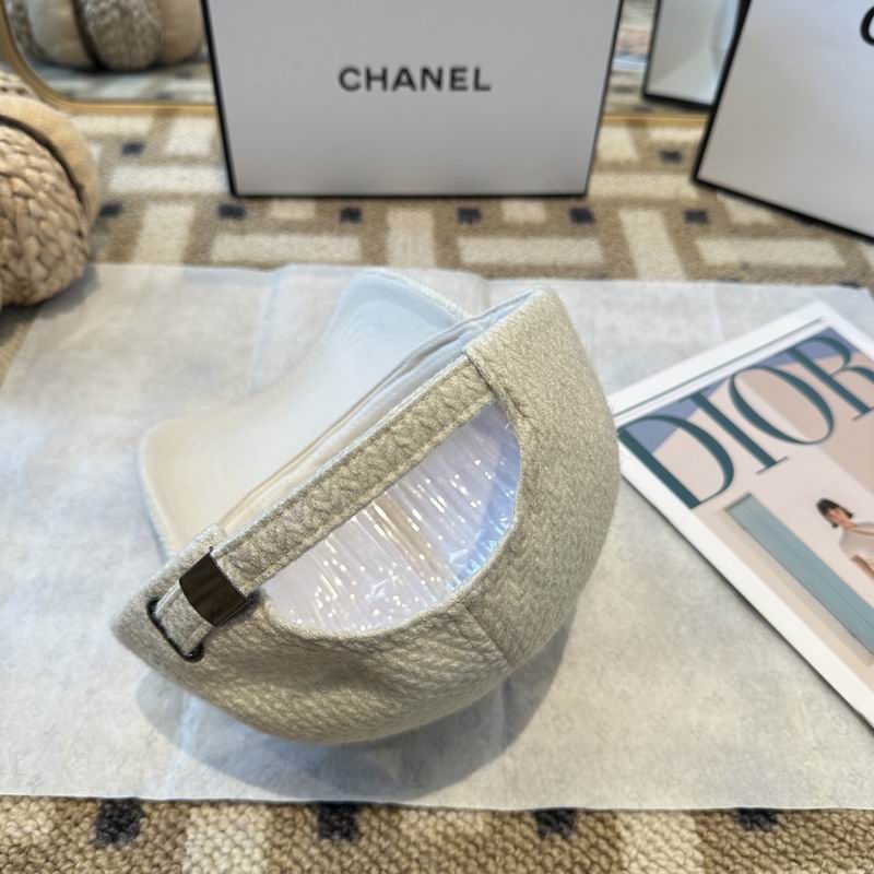 Chanel cap (134)