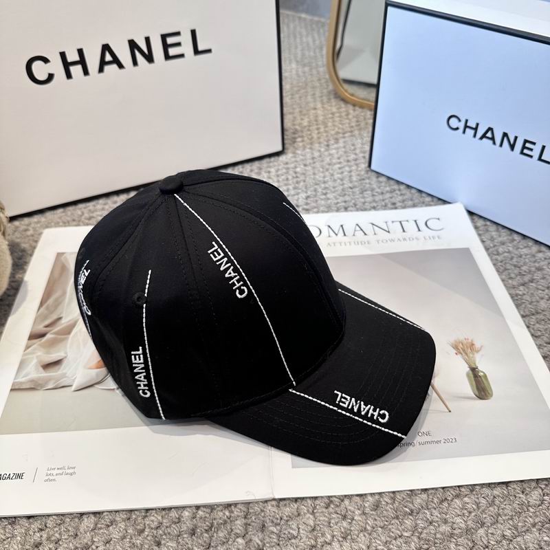 Chanel cap (1358)