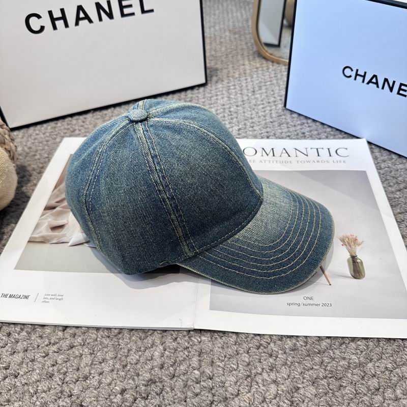 Chanel cap (1367)