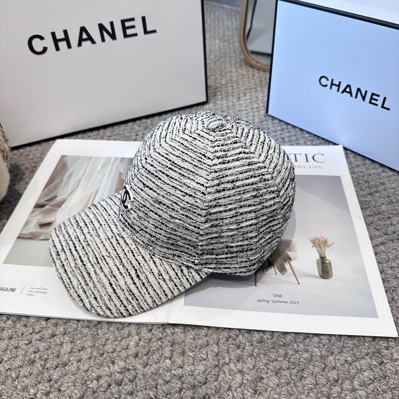 Chanel cap (1396)