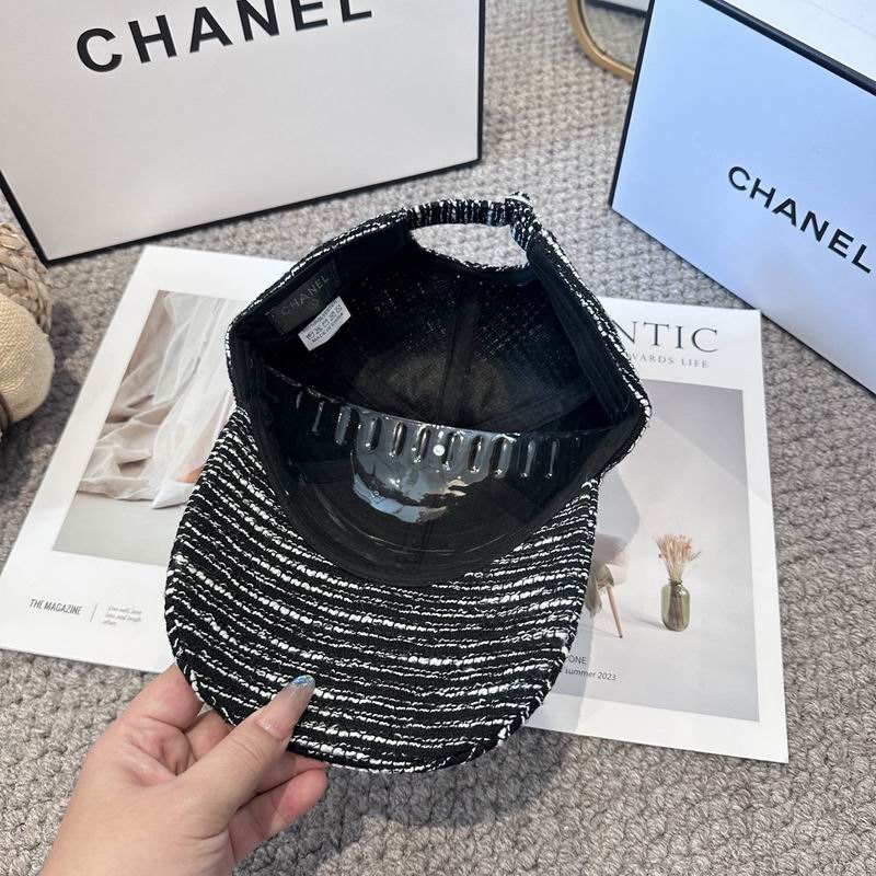 Chanel cap (1399)