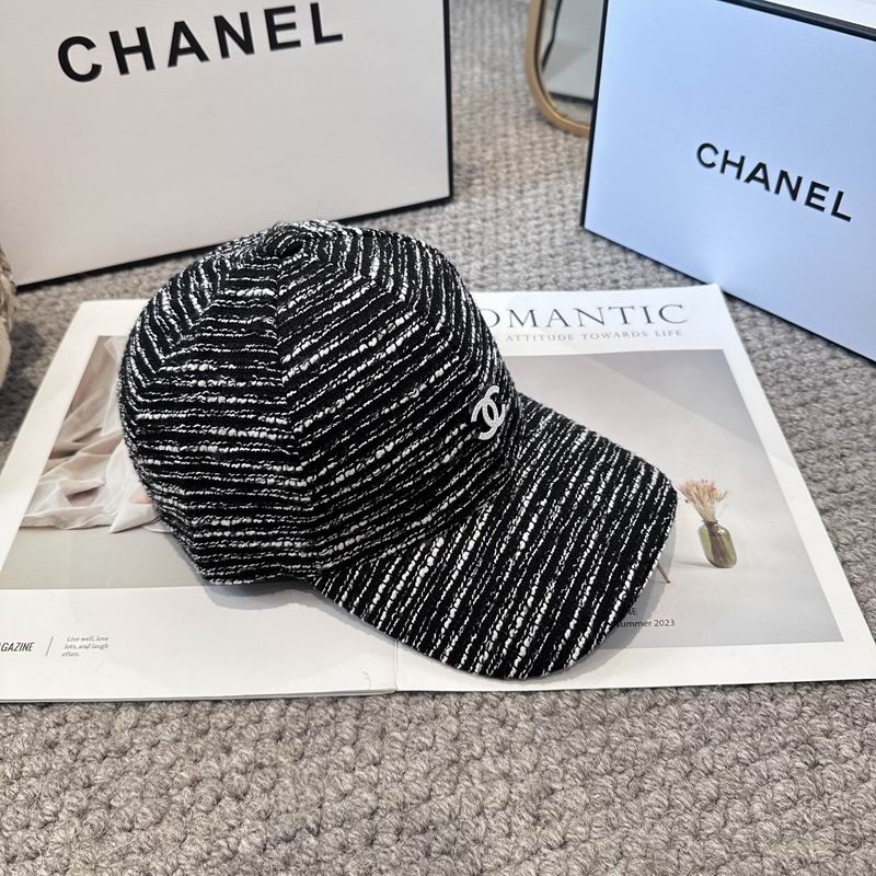 Chanel cap (1404)