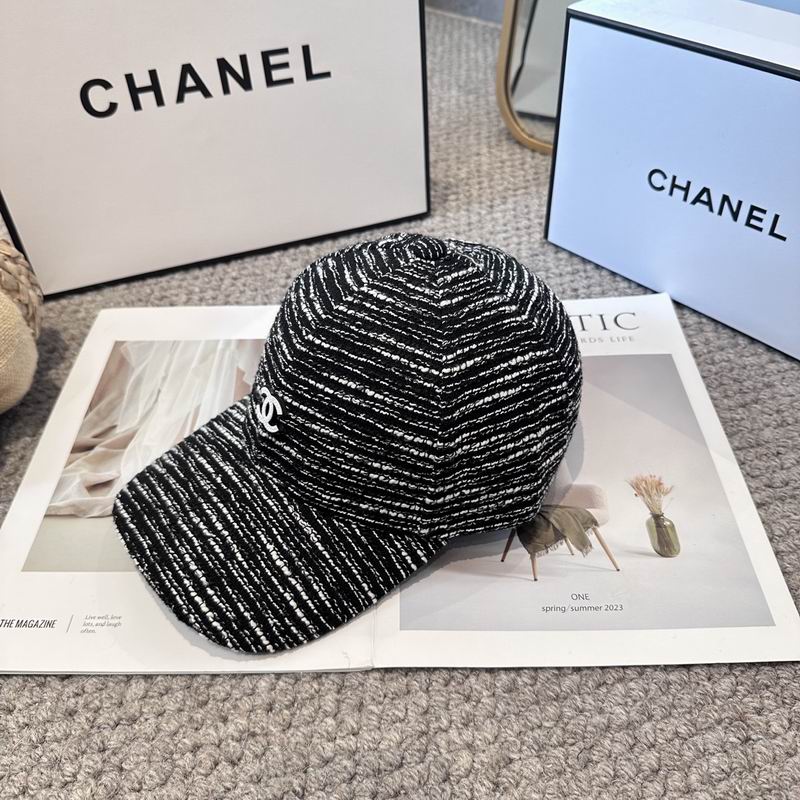 Chanel cap (1405)