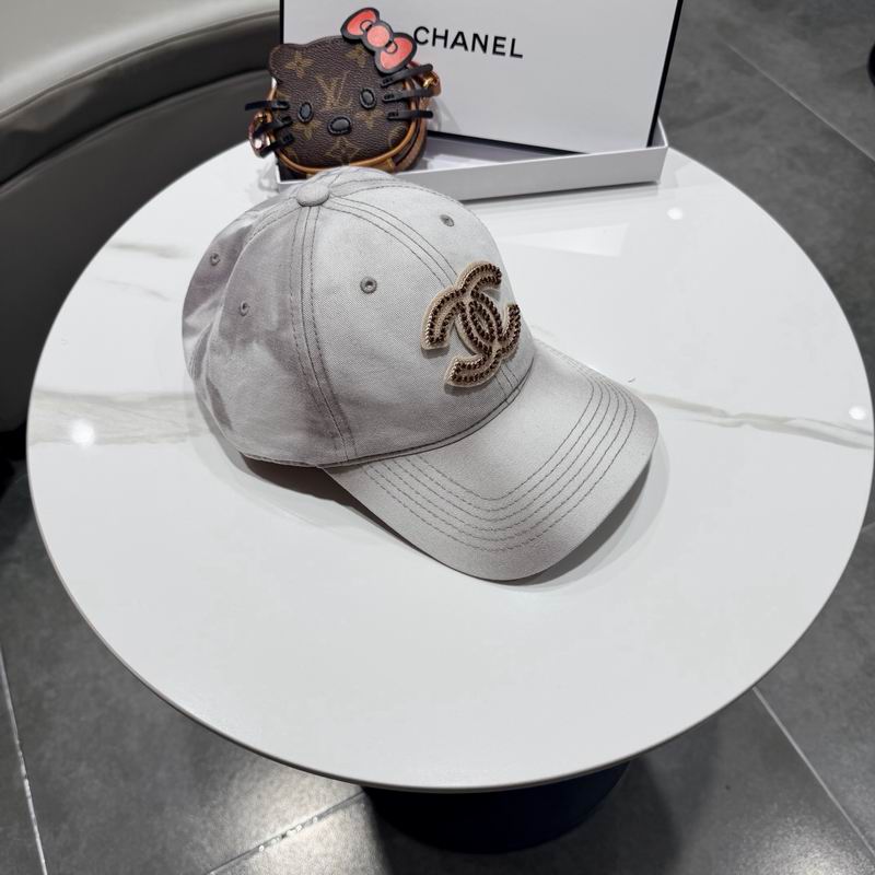Chanel cap (1461)
