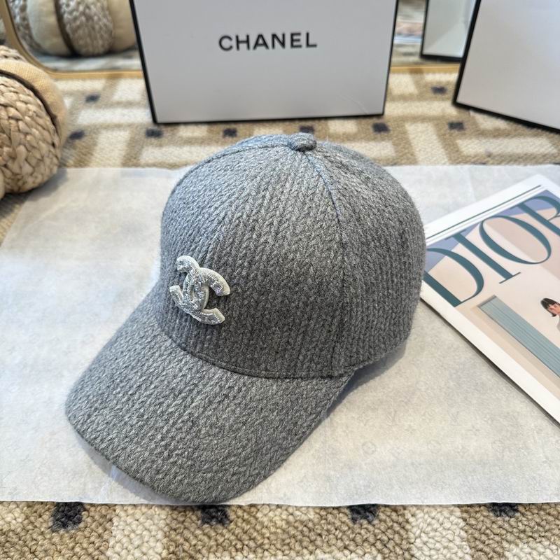 Chanel cap (150)