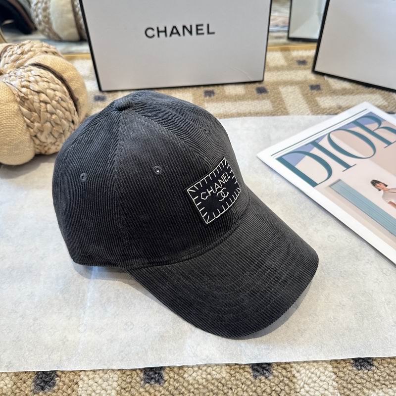 Chanel cap (186)