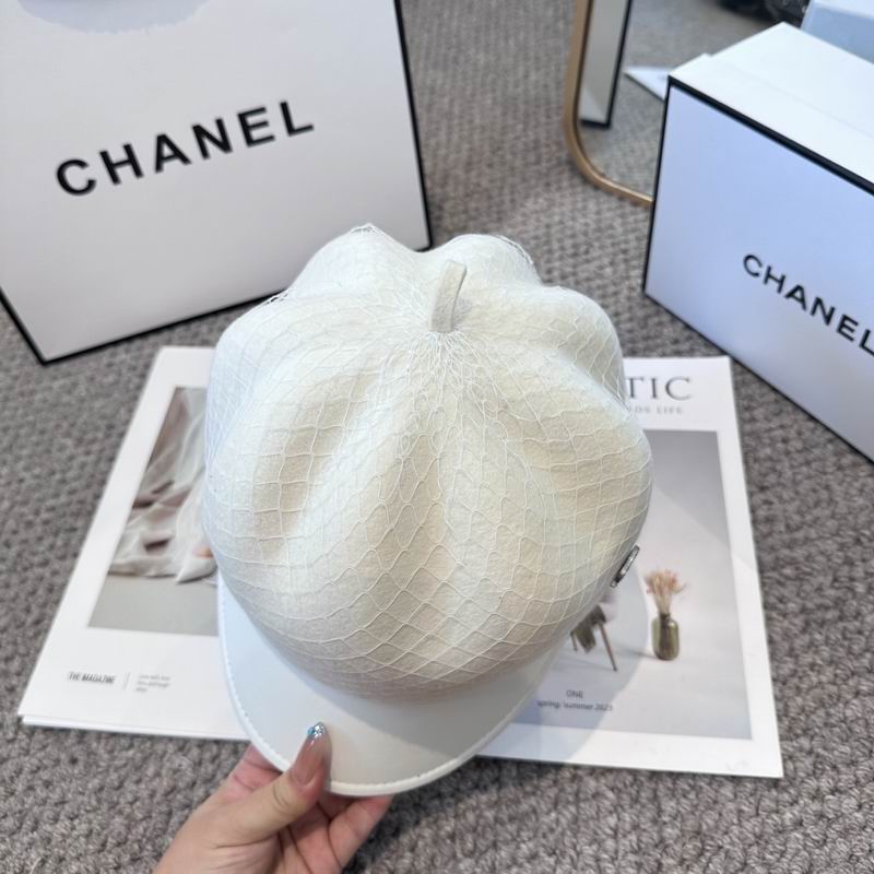 Chanel cap (205)