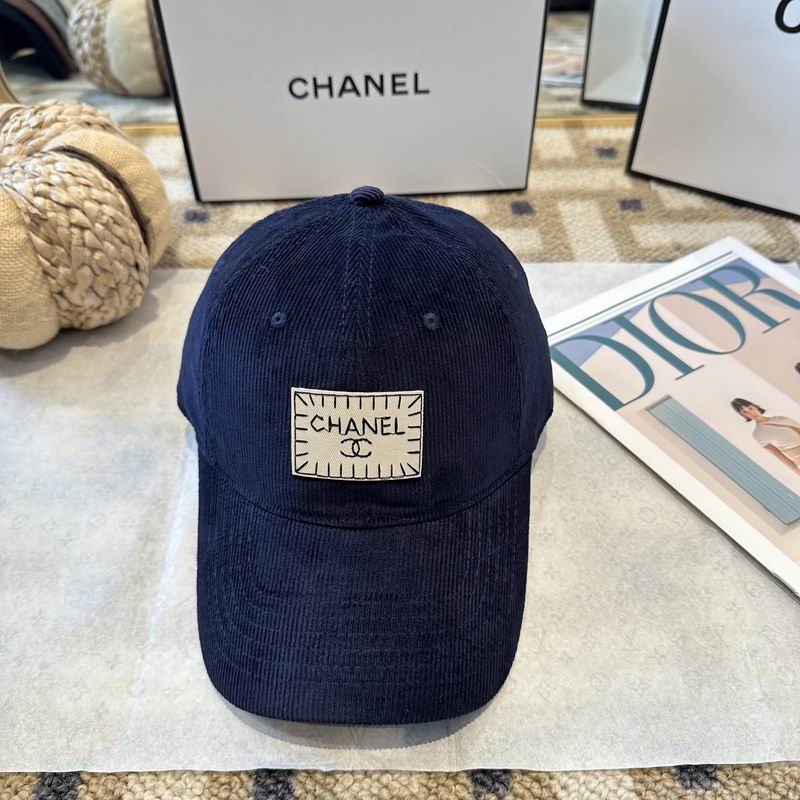 Chanel cap (206)