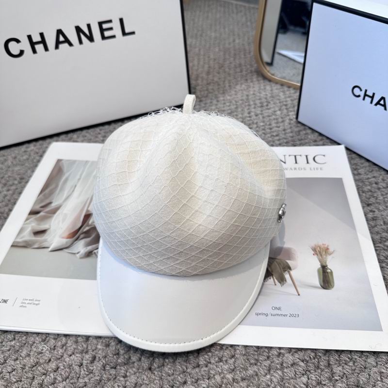 Chanel cap (207)