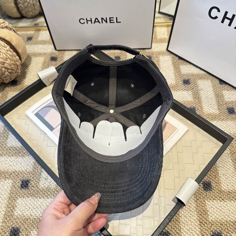 Chanel cap (21)
