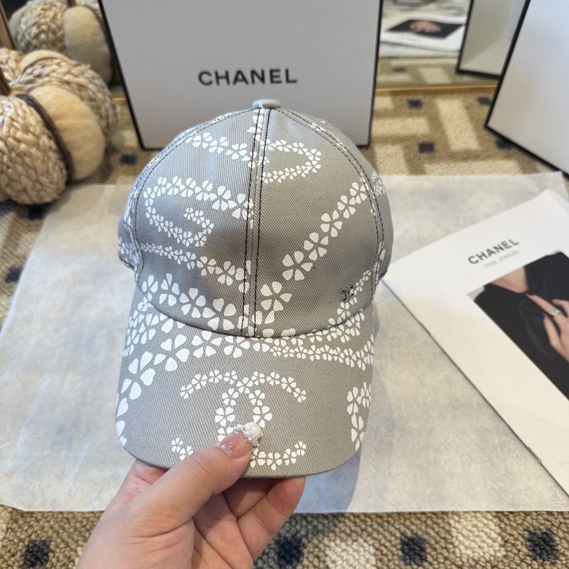 Chanel cap (397)