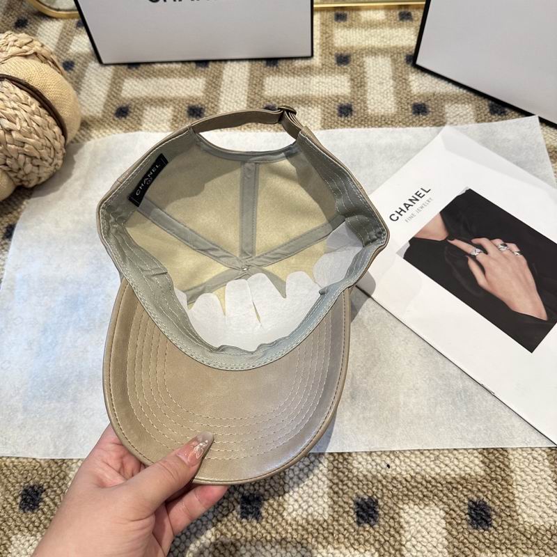 Chanel cap (420)