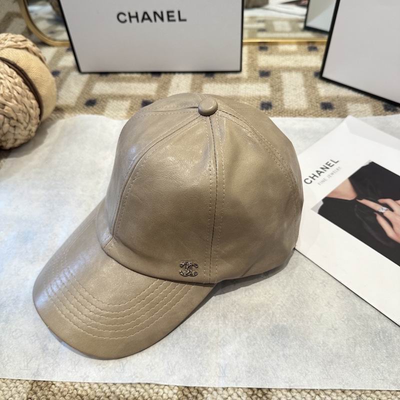 Chanel cap (426)
