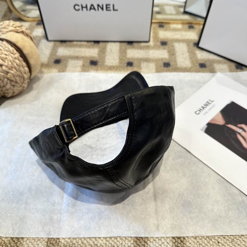 Chanel cap (438)