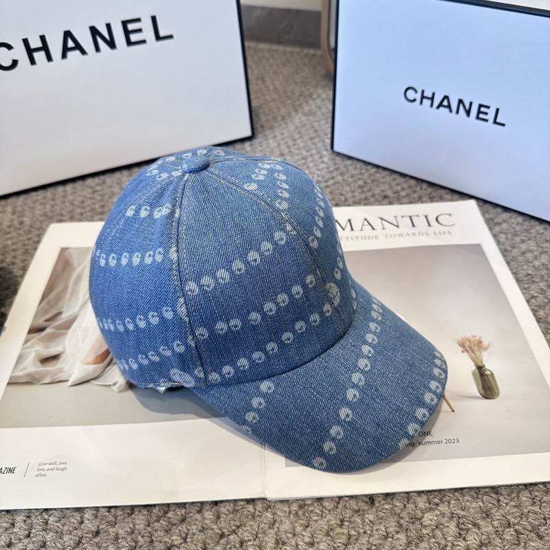 Chanel cap (454)