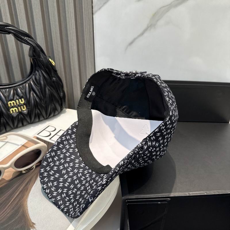 Chanel cap dx (220)
