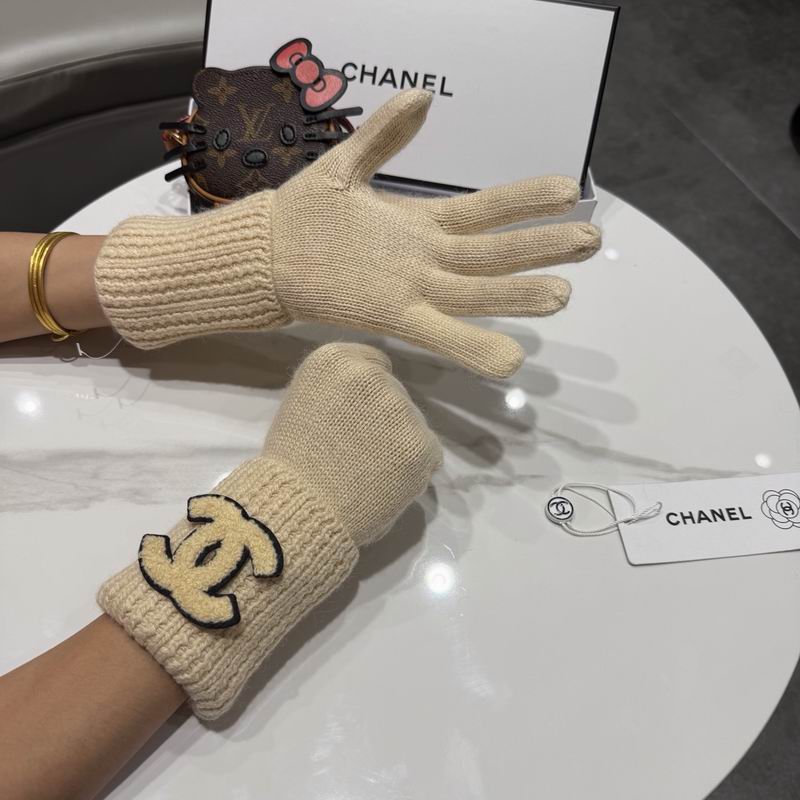 Chanel gloves 09 (1)