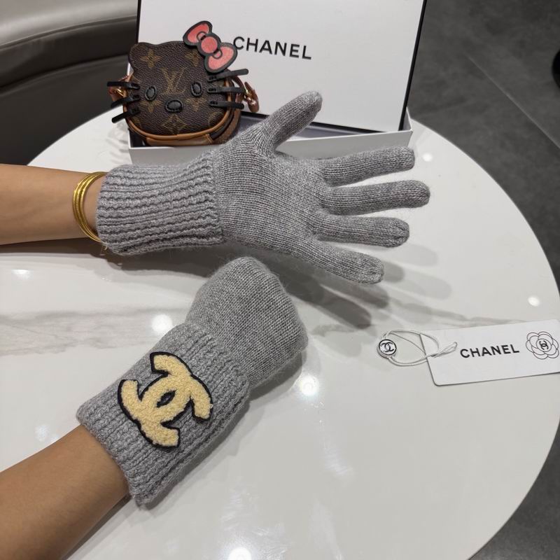 Chanel gloves 09 (20)