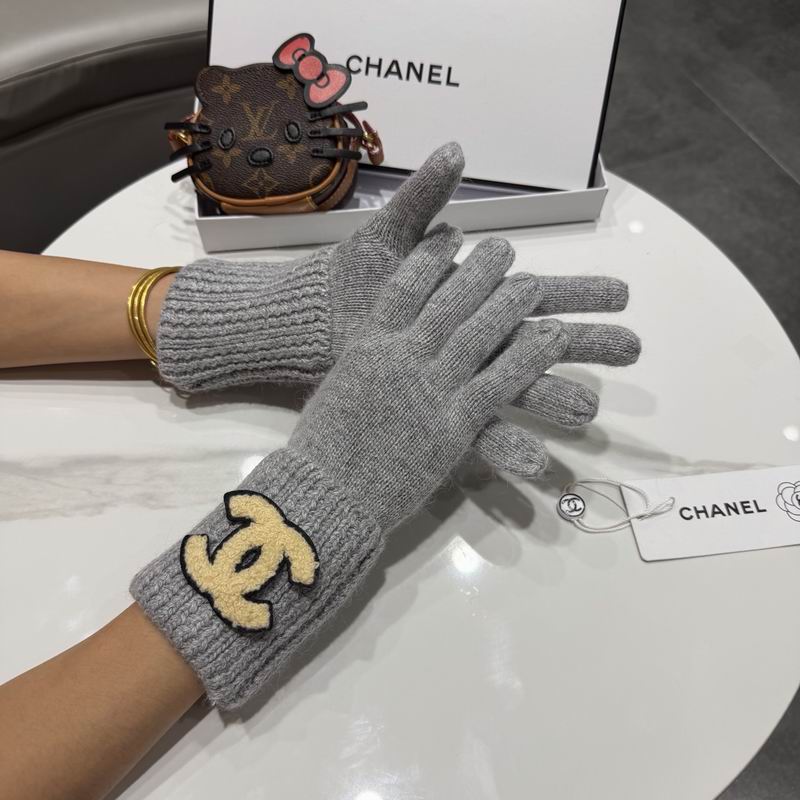 Chanel gloves 09 (21)