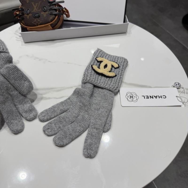 Chanel gloves 09 (25)