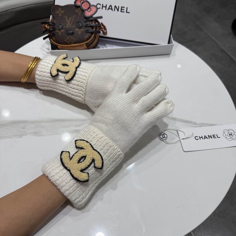 Chanel gloves 09 (32)